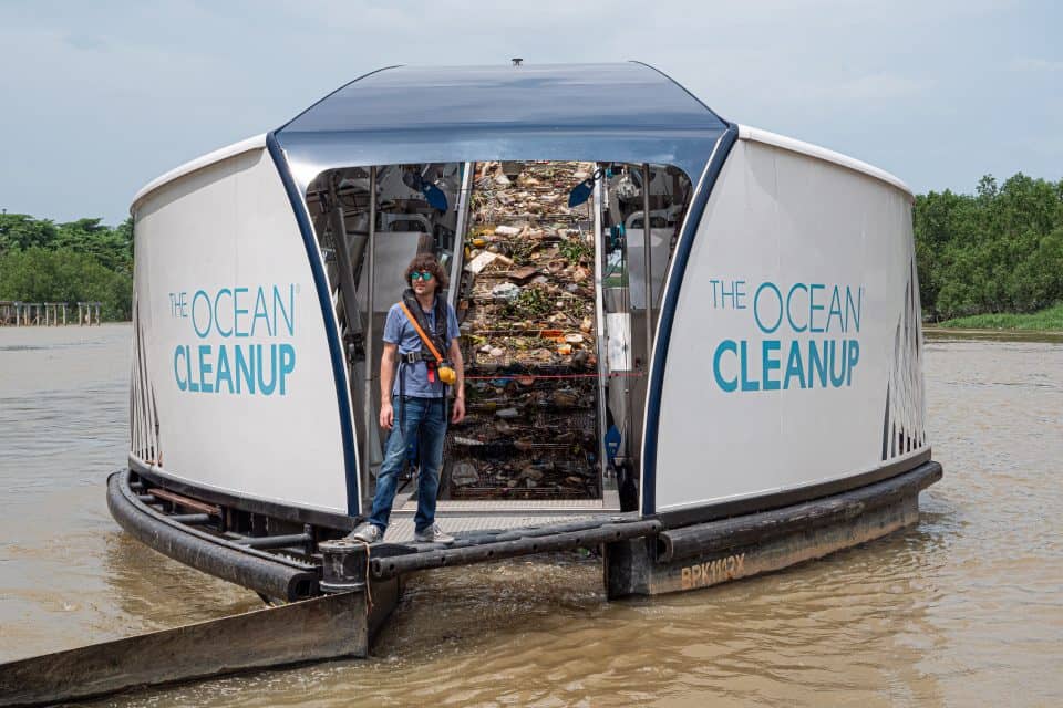 Ocean Cleanup Project siivoaa meristä roskaa uusilla innovaatioilla